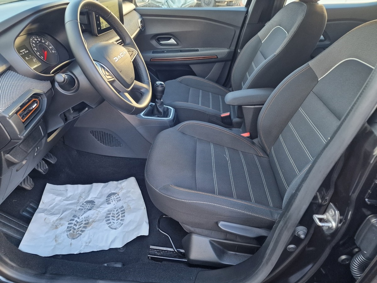Dacia Sandero Stepway Express+*Navi*LED*Sitzh.*1.Hand*PDC