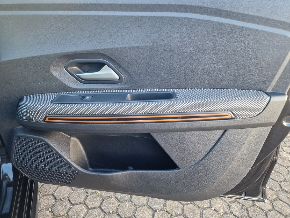 Dacia Sandero Stepway Express+*Navi*LED*Sitzh.*1.Hand*PDC