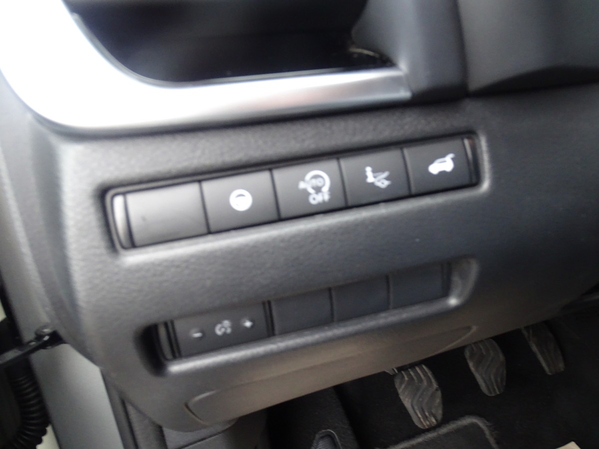 Nissan Qashqai 1.3 DIG-T MHEV Tekna