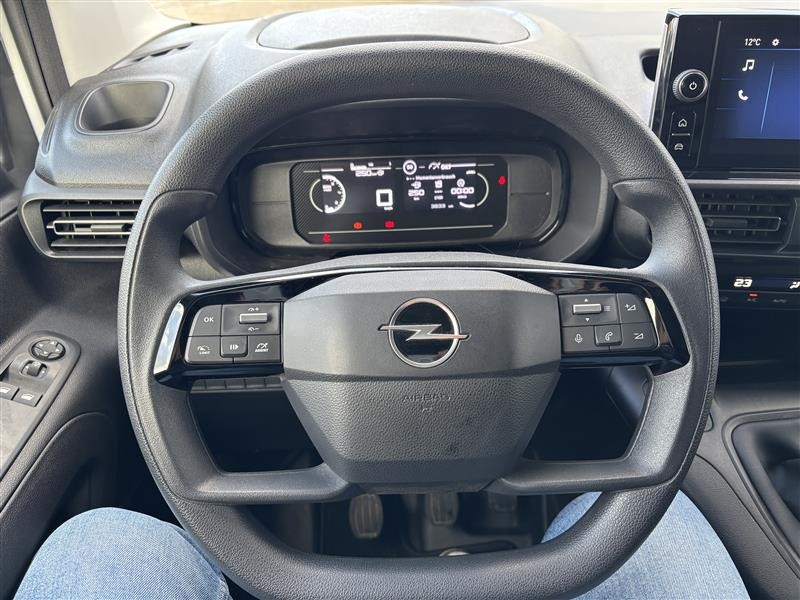 Opel Combo 1.2 Turbo Basis*SCHIEBETÜR L+R / ALLWETTER*KAMERA*