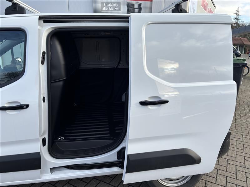 Opel Combo 1.2 Turbo Basis*SCHIEBETÜR L+R / ALLWETTER*KAMERA*
