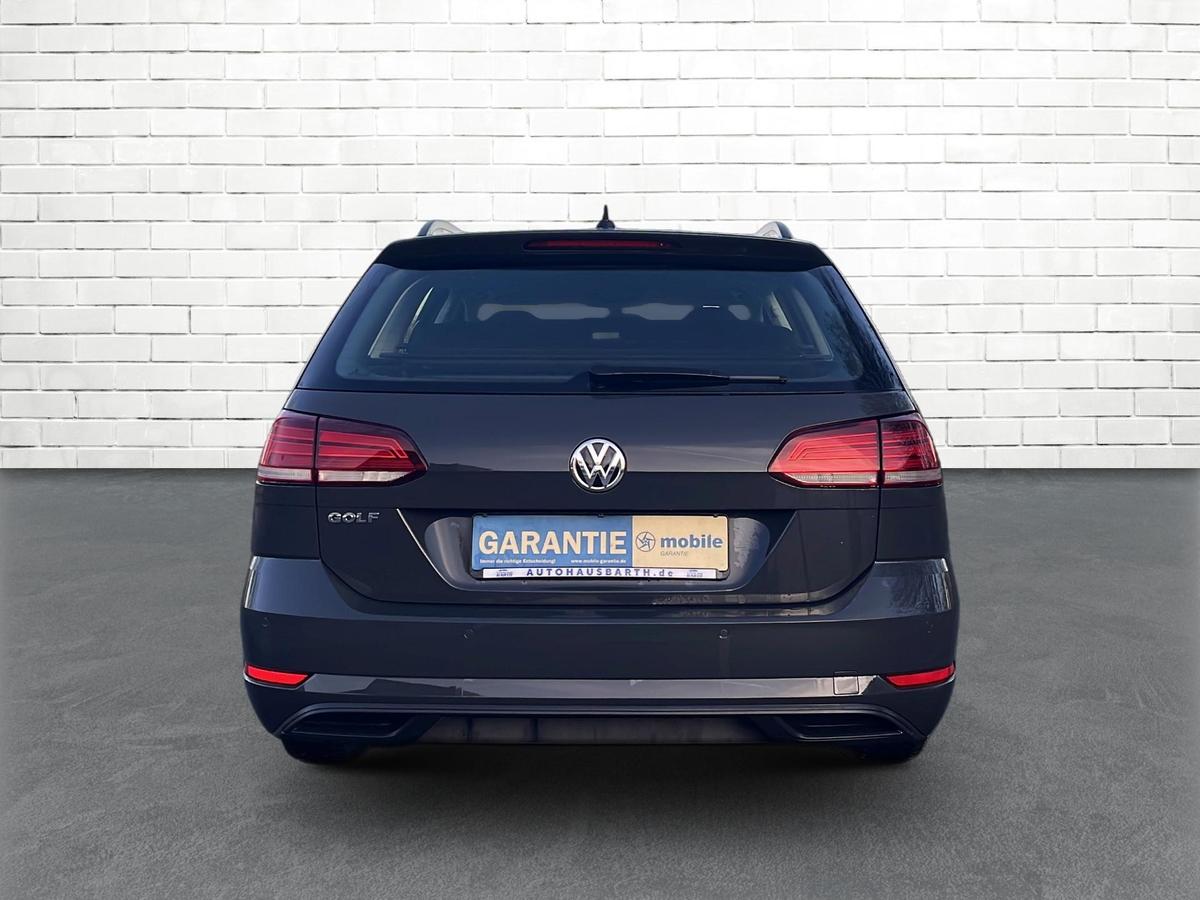 Volkswagen Golf VII 1.6 TDI LED* NAVI* SHZ* PDC* 