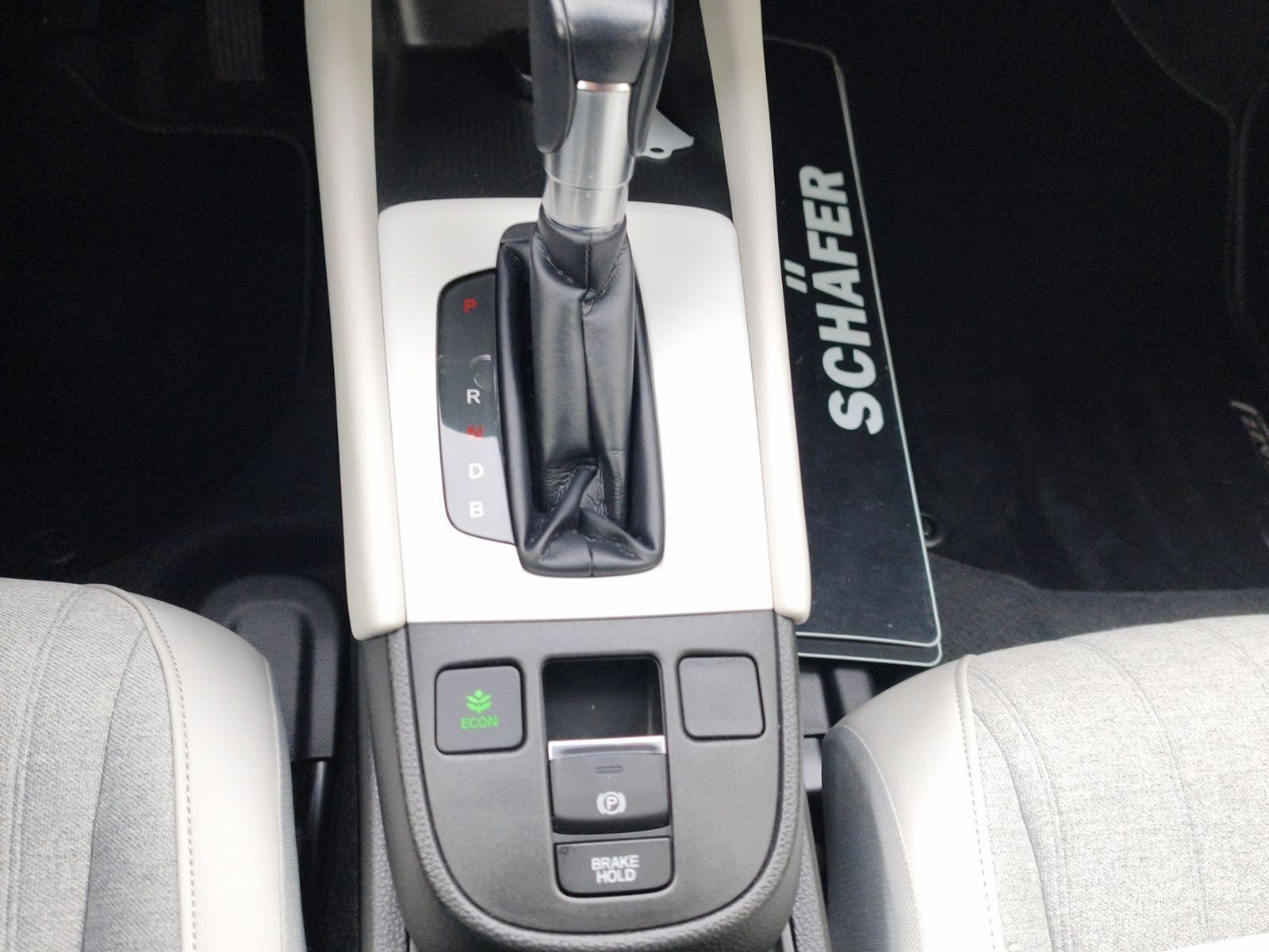 Honda Jazz Aut. Hybrid Executive/Totw./LED/SHZ/LHZ/RFK