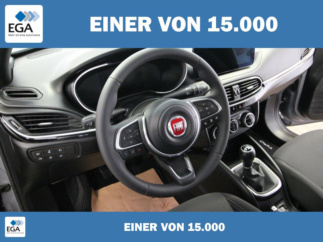 Fiat Tipo Hatchback City Sport KAMERA+AHK+LED+ALU18...