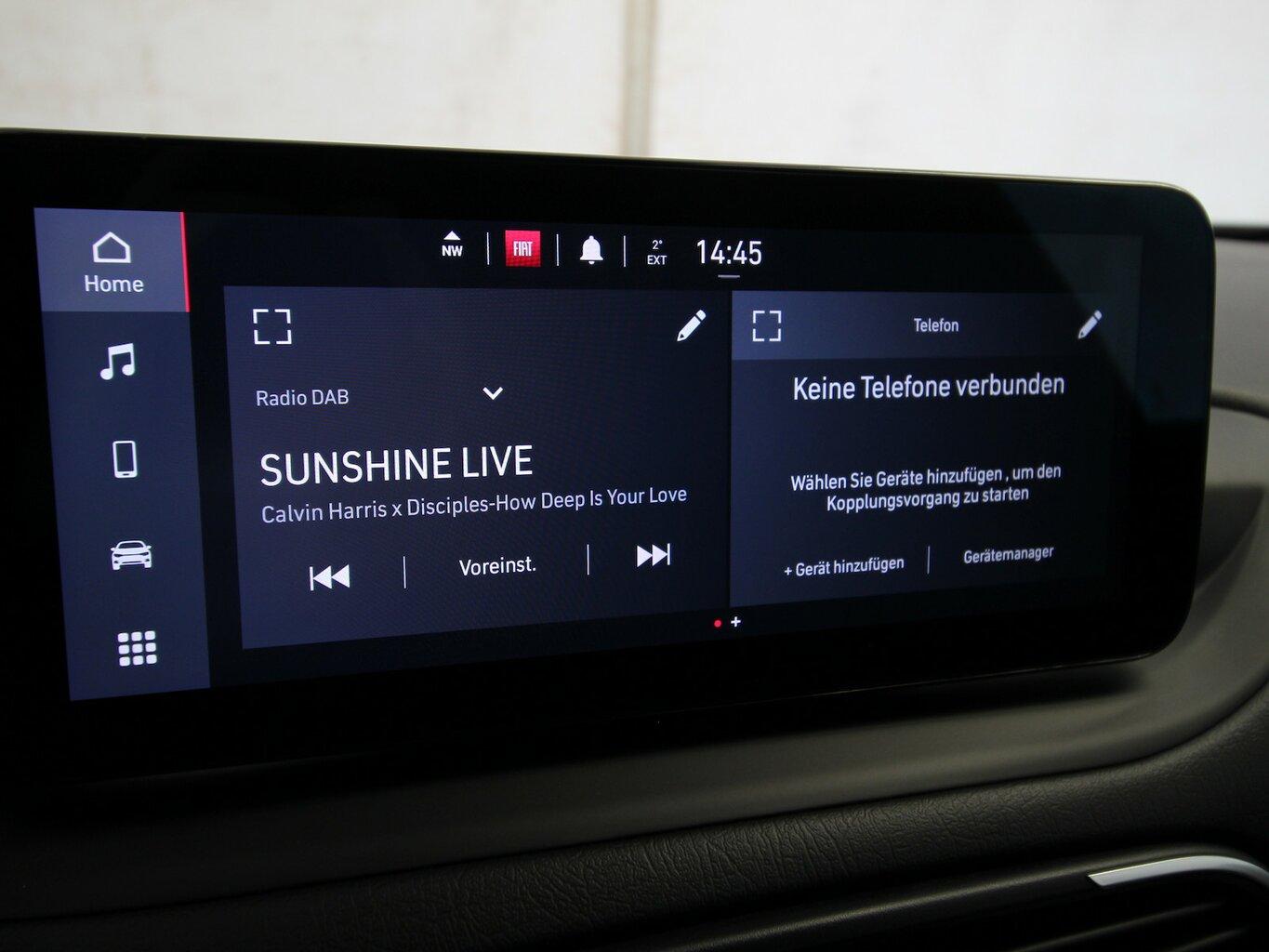 Fiat Tipo Hatchback City Sport KAMERA+AHK+LED+ALU18...