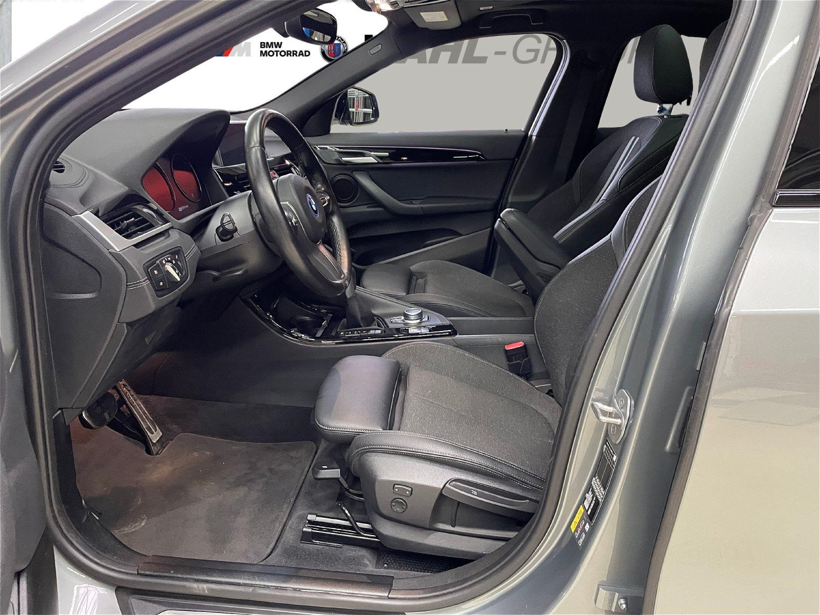 BMW X2 M SPORTPAKET DAB LED PANO KAMERA ALU 19
