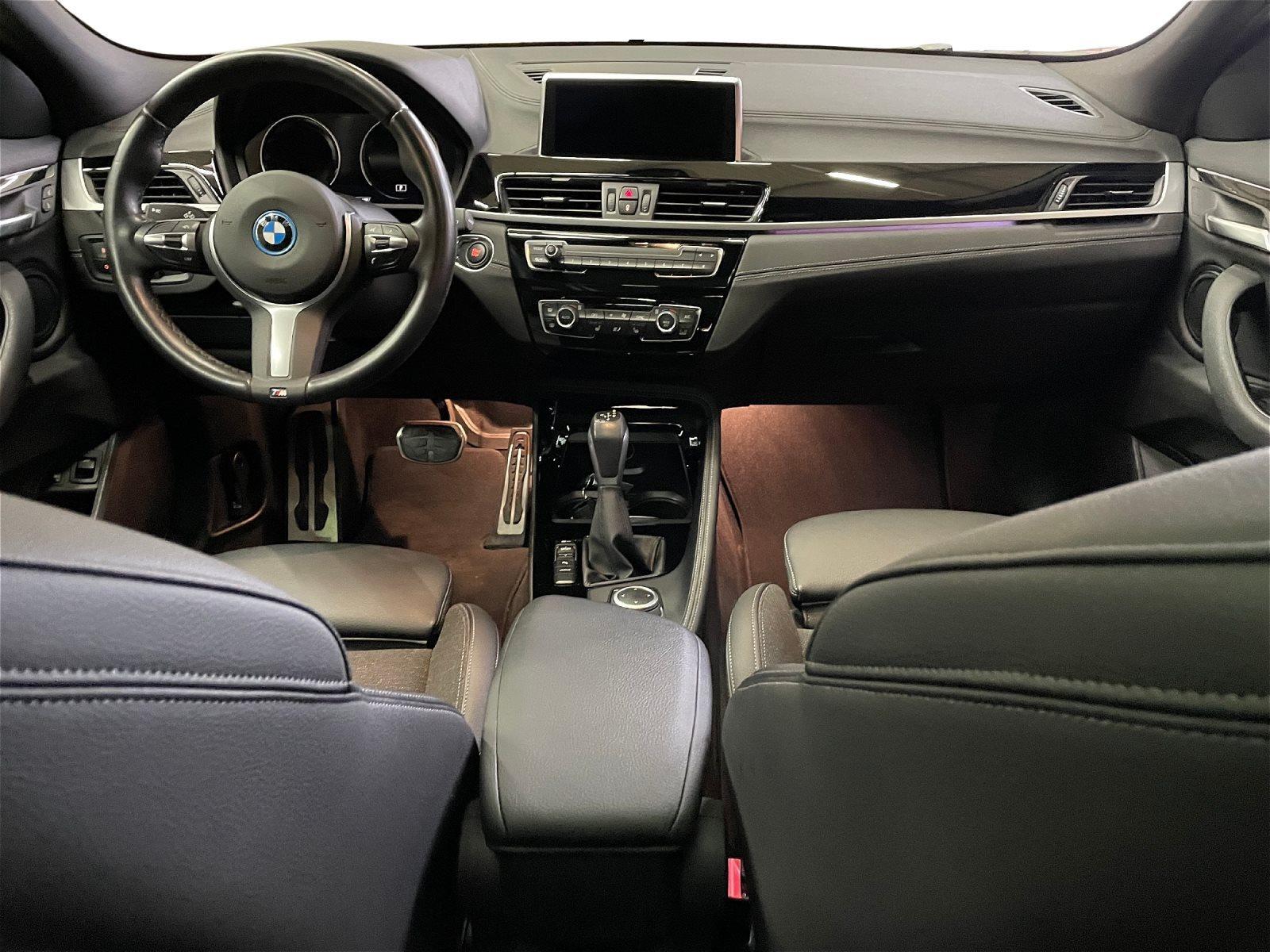 BMW X2 M SPORTPAKET DAB LED PANO KAMERA ALU 19
