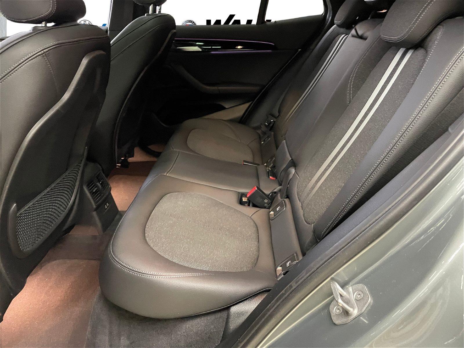 BMW X2 M SPORTPAKET DAB LED PANO KAMERA ALU 19