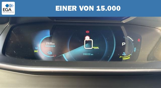 Peugeot 2008 e- Allure Pack Digitales Cockpit LED Apple CarPlay Android Auto Klimaautom 