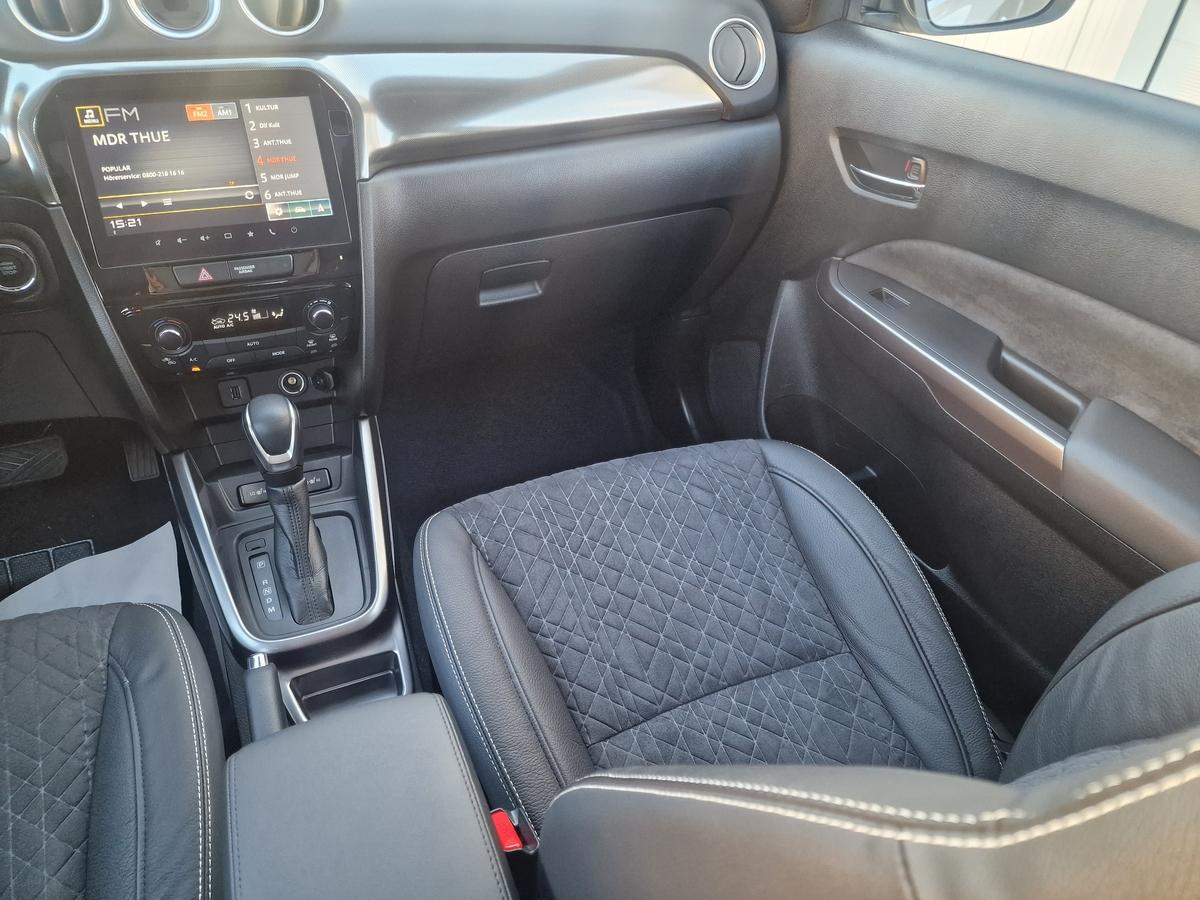 Suzuki Vitara *Navi*LED*R-Cam*Pano*ACC*Sitzheiz.* Comfort+