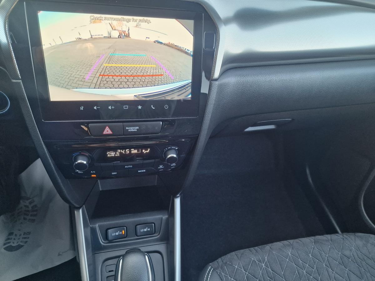 Suzuki Vitara *Navi*LED*R-Cam*Pano*ACC*Sitzheiz.* Comfort+