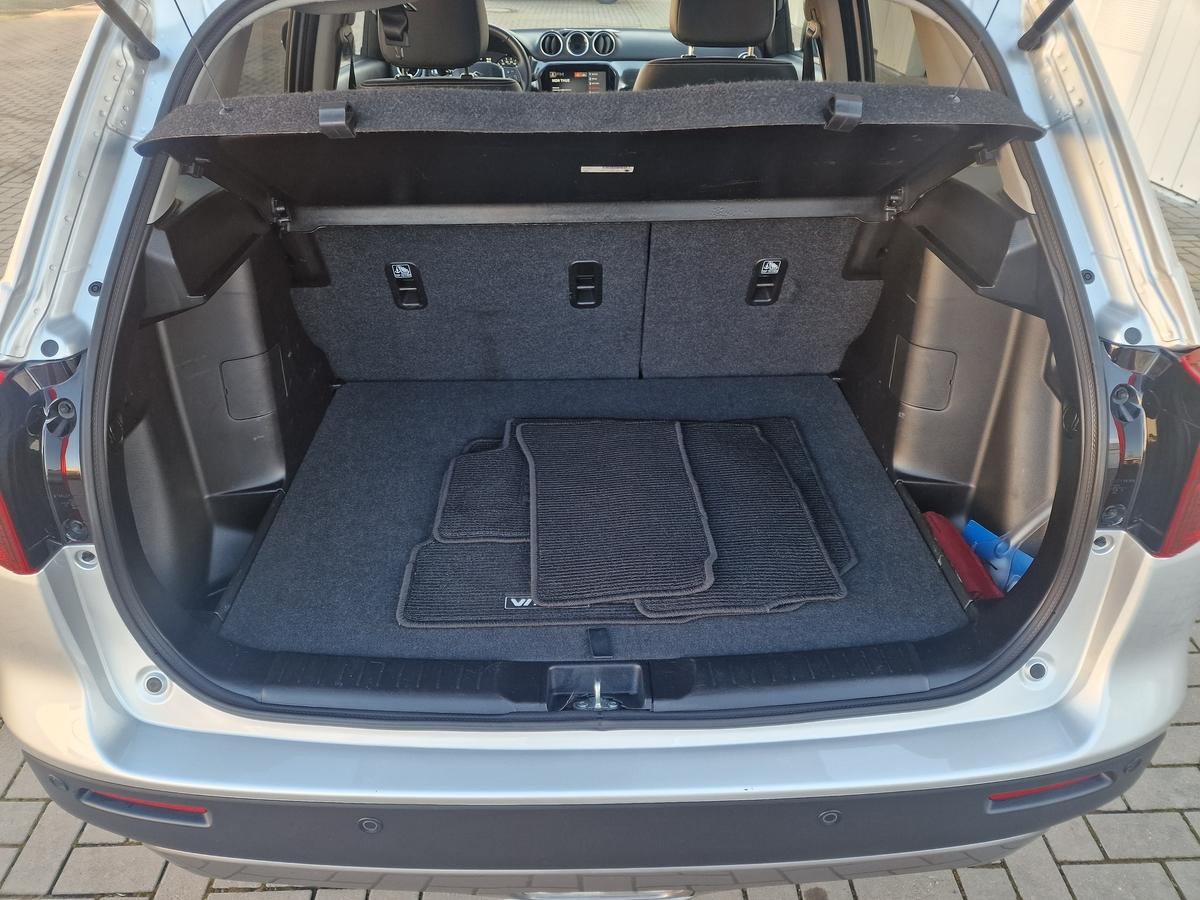 Suzuki Vitara *Navi*LED*R-Cam*Pano*ACC*Sitzheiz.* Comfort+