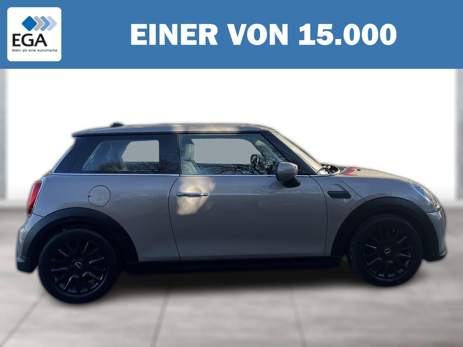 MINI ONE Classic Trim LED Navi Sport SHZ PDC