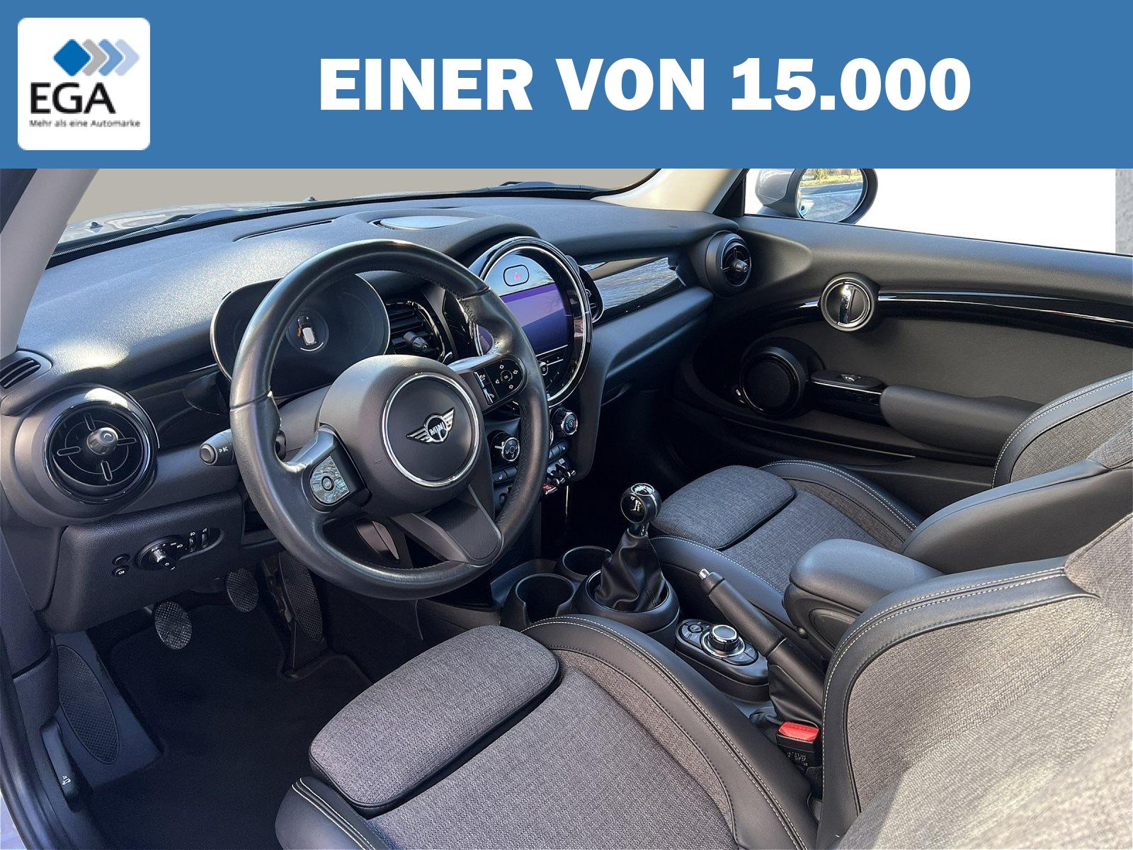 MINI ONE Classic Trim LED Navi Sport SHZ PDC