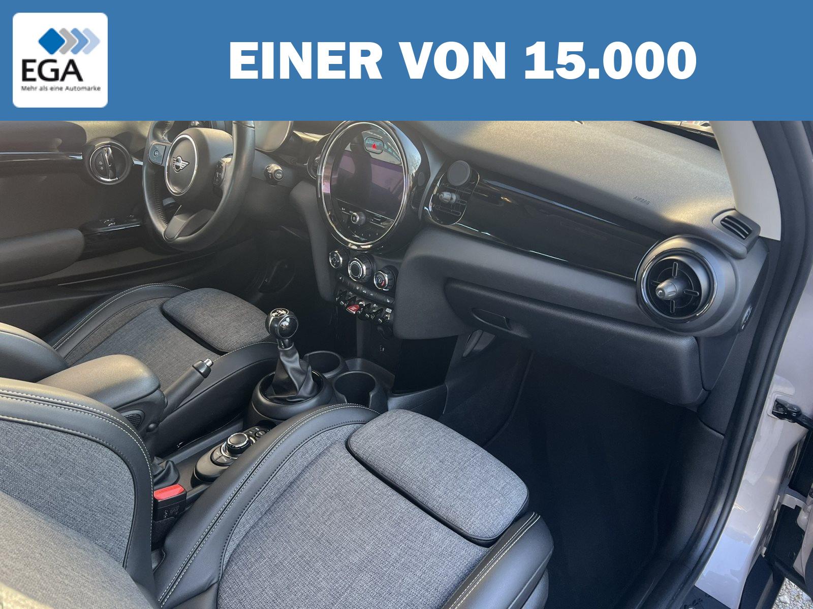 MINI ONE Classic Trim LED Navi Sport SHZ PDC