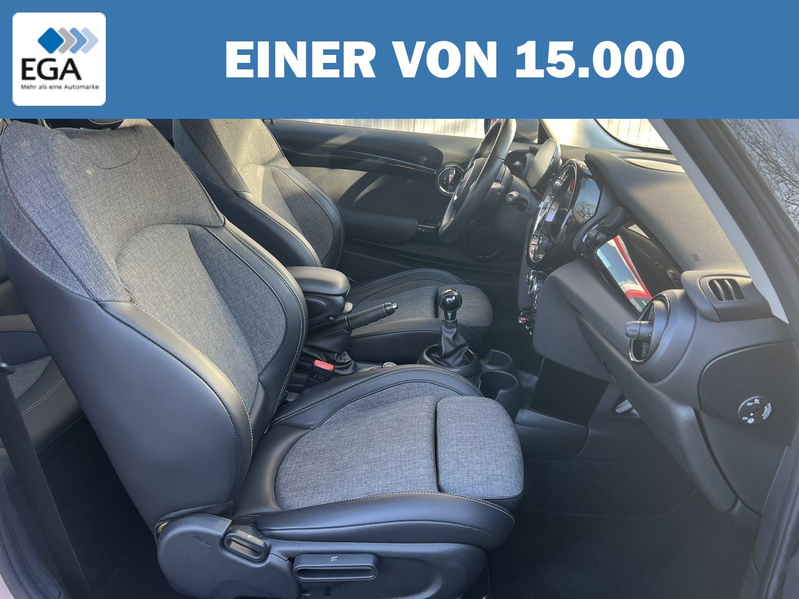 MINI ONE Classic Trim LED Navi Sport SHZ PDC