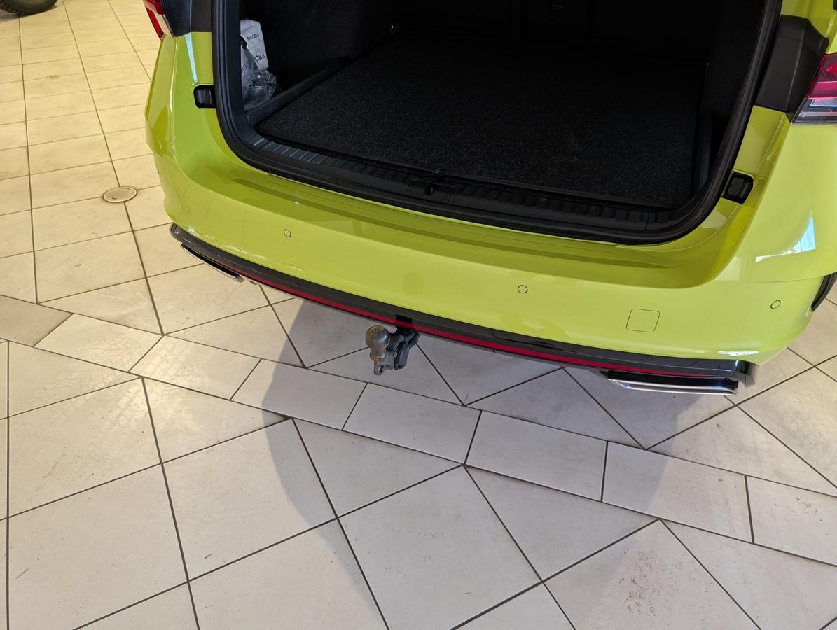 Skoda Octavia Combi RS 1.4 i.V. Head-Up AHK Garantie DCC