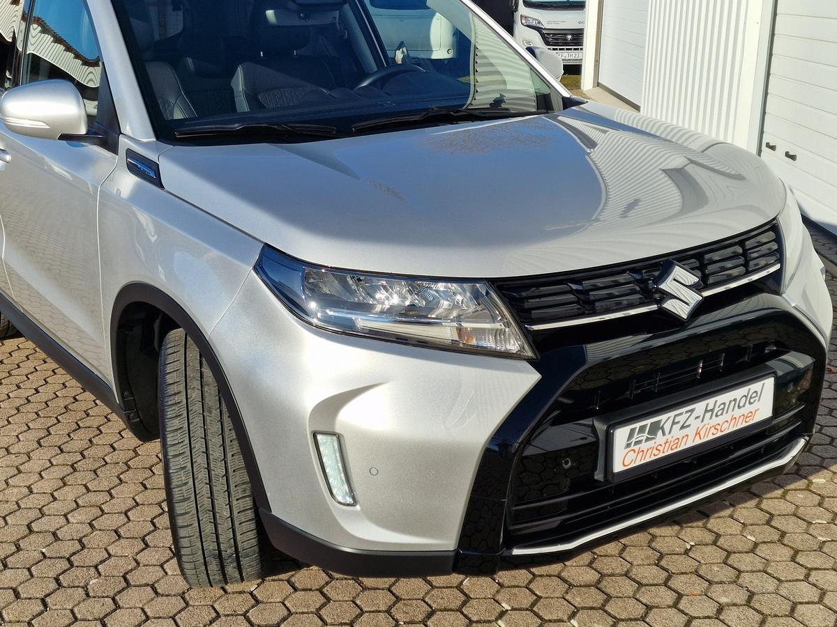 Suzuki Vitara *Navi*LED*R-Cam*Pano*ACC*Sitzheiz.* Comfort+