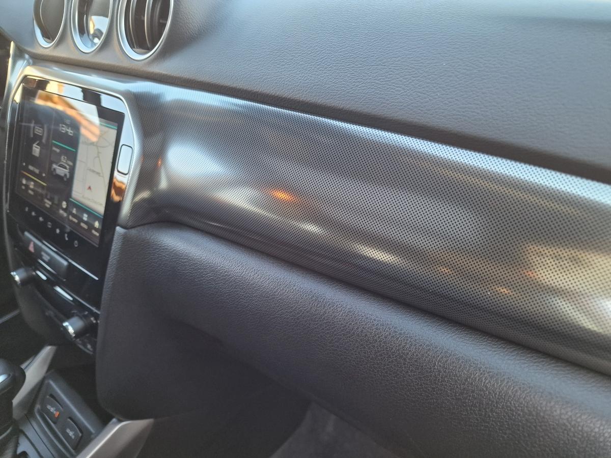 Suzuki Vitara *Navi*LED*R-Cam*Pano*ACC*Sitzheiz.* Comfort+