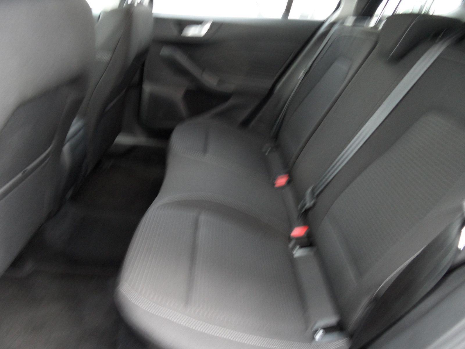 Ford Focus 1,0 Turnier Titanium+Navi-SYNC4+Sitzhzg.