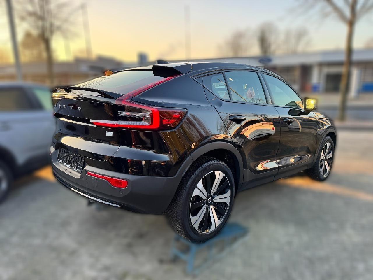 Volvo C40 Core Recharge Pure Electric 2WD