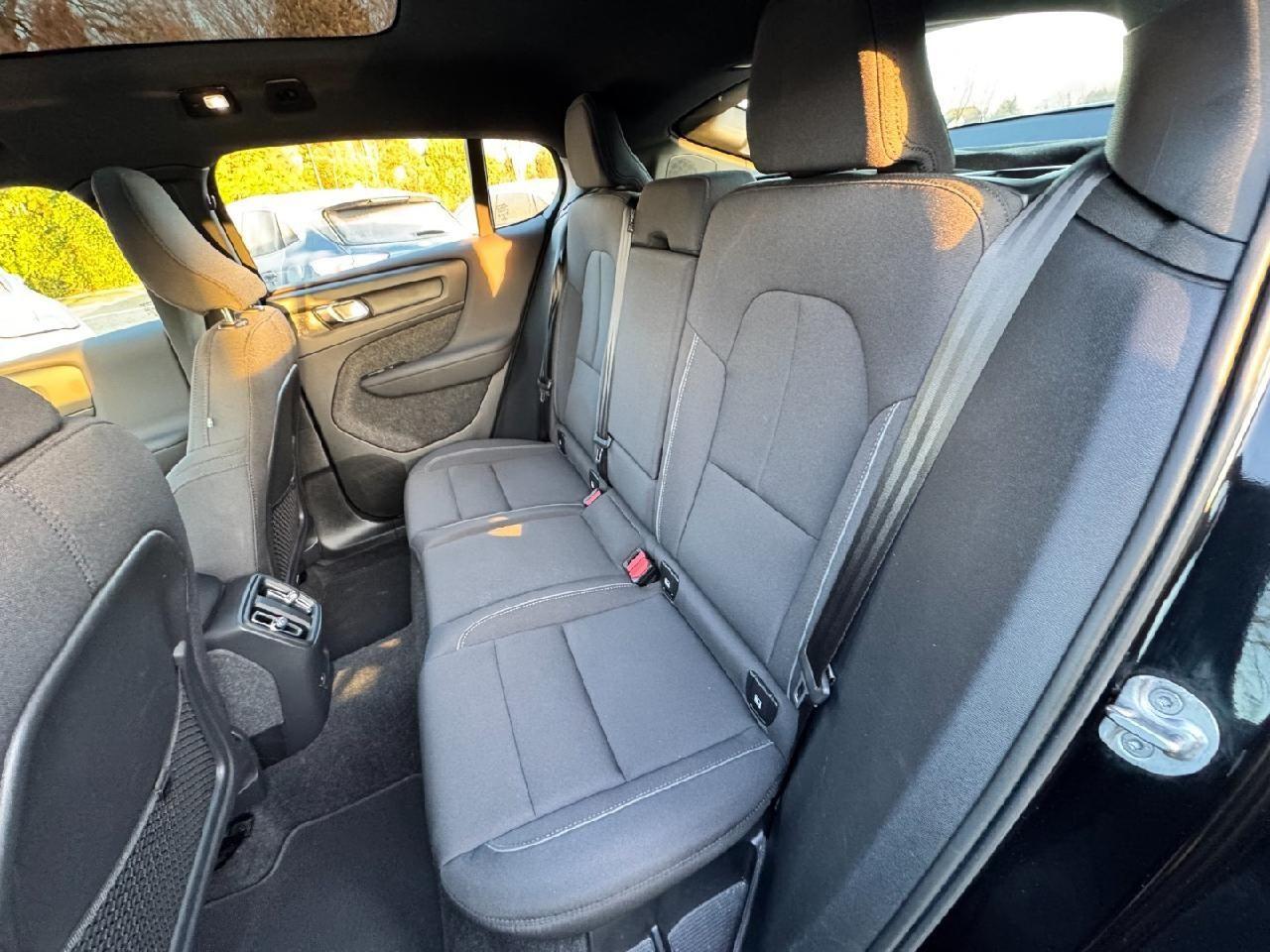 Volvo C40 Core Recharge Pure Electric 2WD