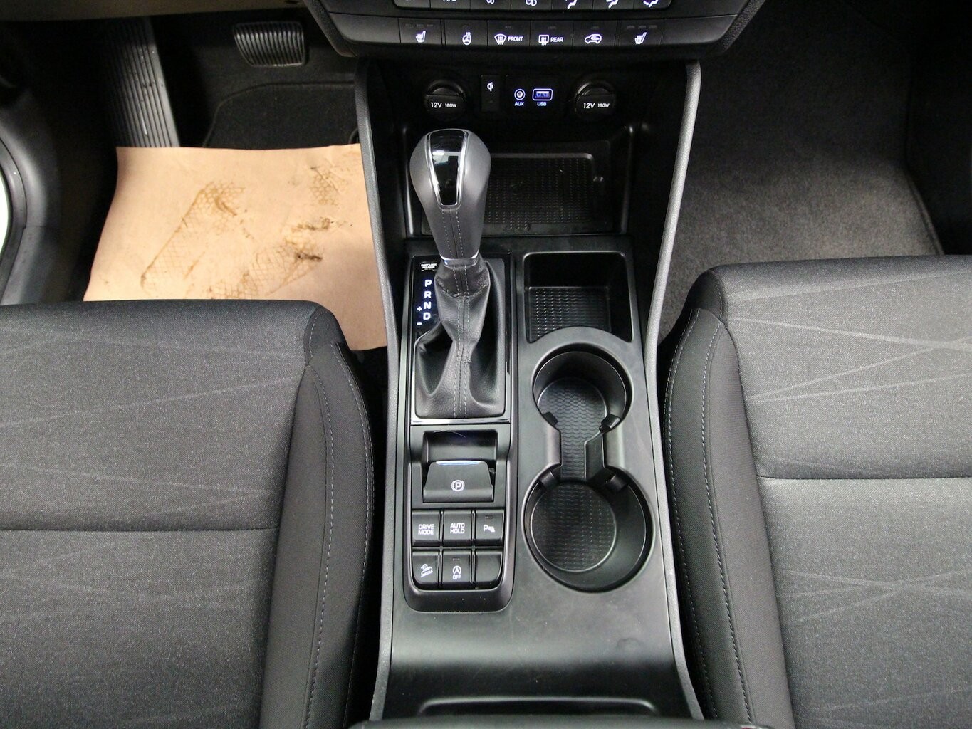Hyundai Tucson 1.6 CRDi DPF 2WD 7-DCT LED+NAVI+KAMERA...