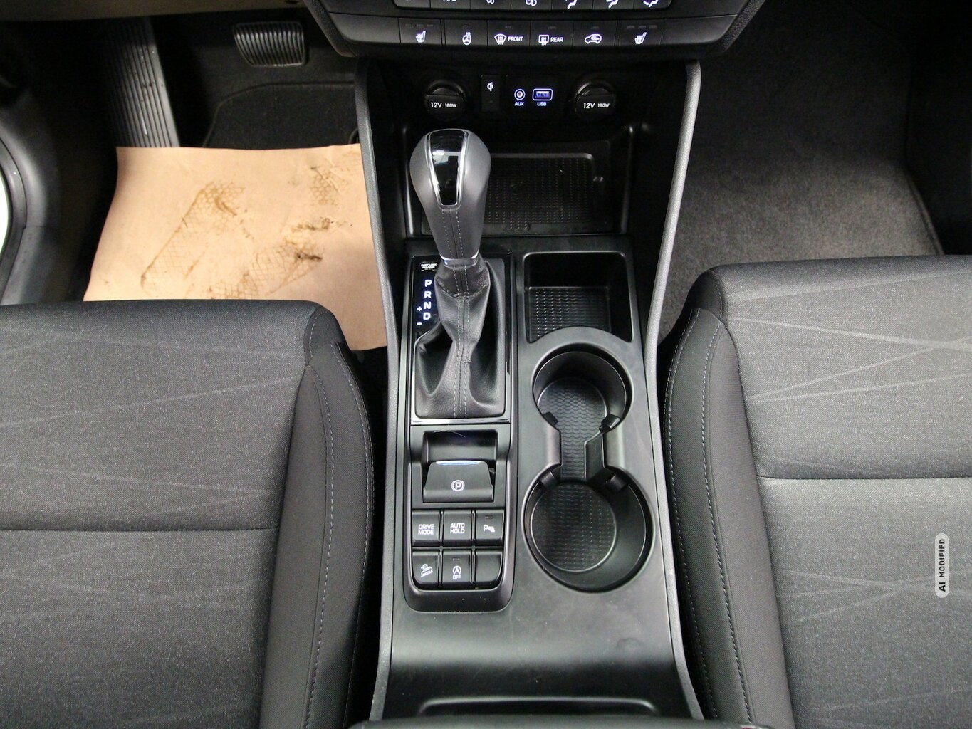 Hyundai Tucson 1.6 CRDi DPF 2WD 7-DCT LED+NAVI+KAMERA...