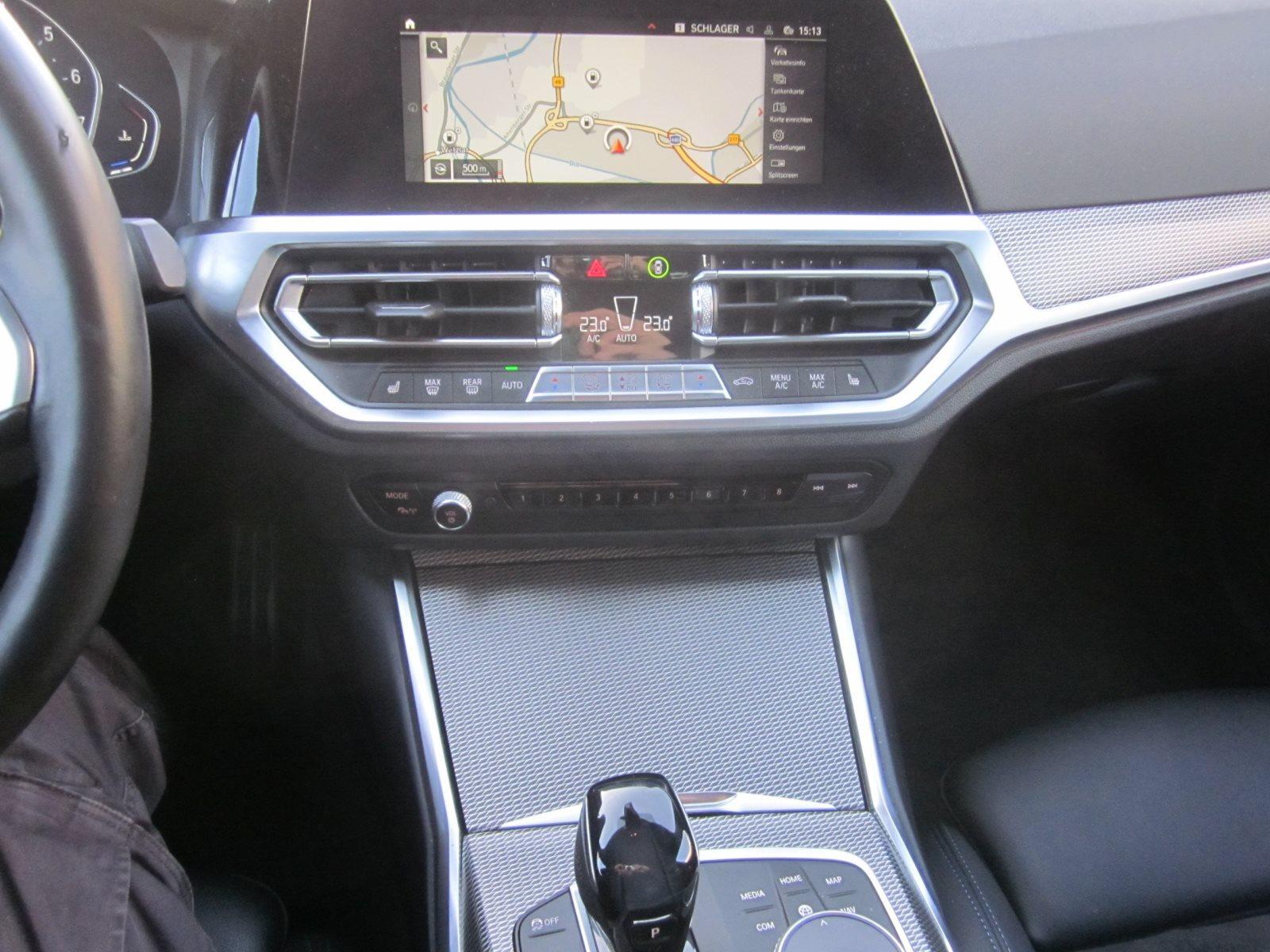 BMW 320 M SPORT AUT LC PLUS 19 -LM GRA PDC HIFI DAB KOMFORTZG