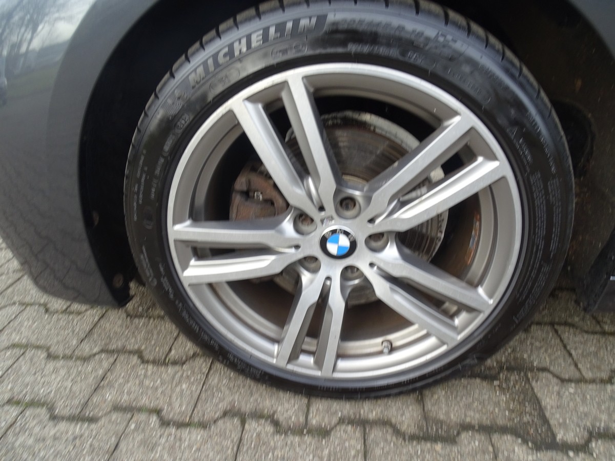 BMW 220 Active Tourer2er - 220i Active Tourer 