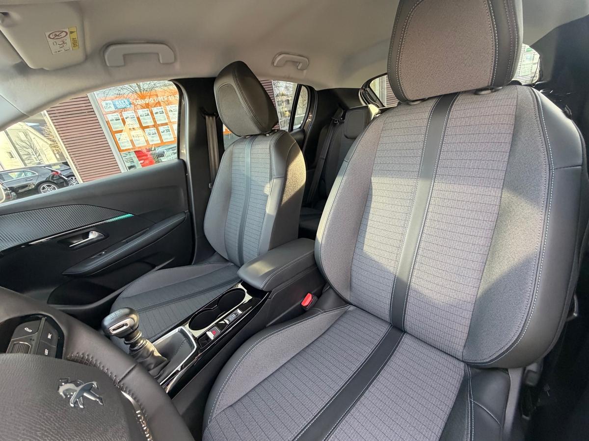 Peugeot 208 1.2 PureTech 100 Allure Pack 