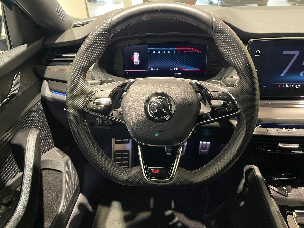 Skoda Octavia Combi RS 1.4 i.V. AHK Garantie