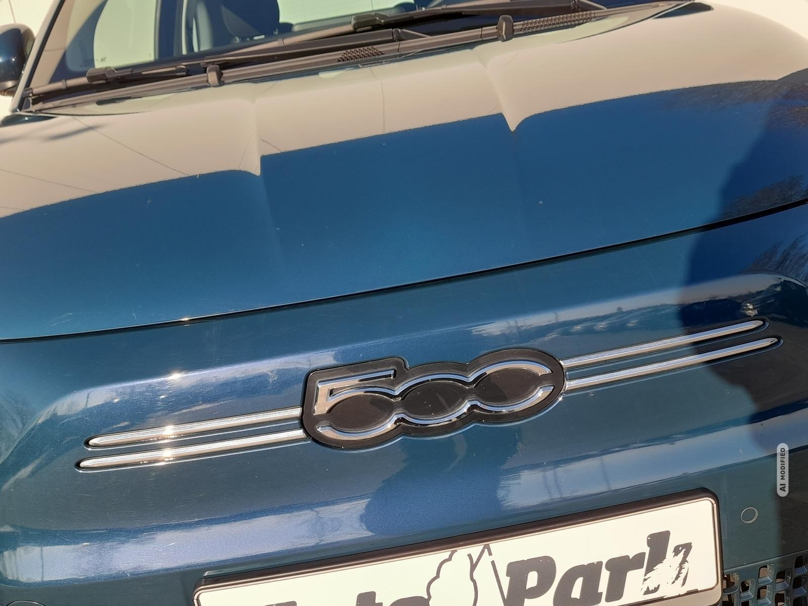 Fiat 500e 500 e Lim. Basis NAVI/APP~SHZ~RFK~2xPDC~GRA~ALU