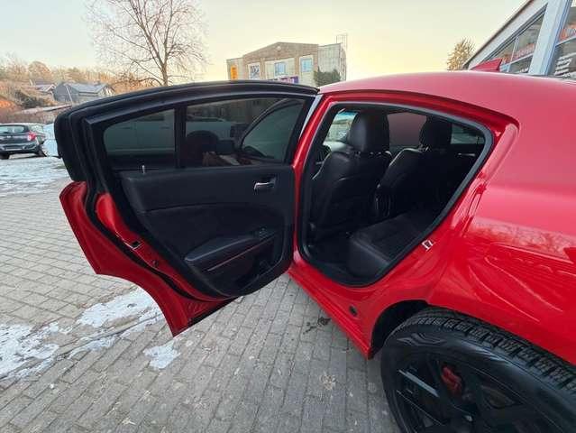 Dodge Charger 5.7 V8 HEMI R/T SRT BODYKIT