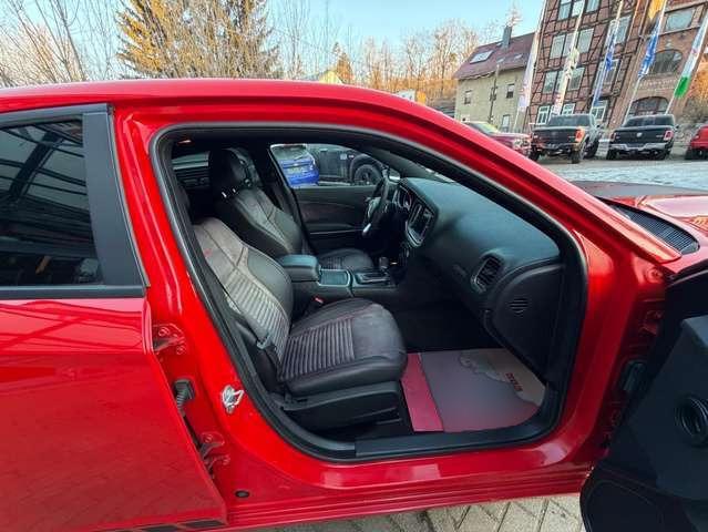 Dodge Charger 5.7 V8 HEMI R/T SRT BODYKIT