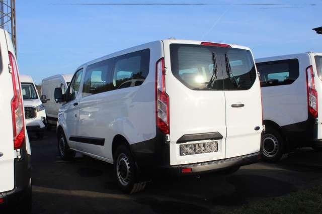 Ford Transit Custom Kombi 320 L1 (9 Sitzer)