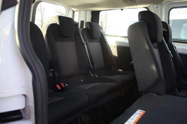 Ford Transit Custom Kombi 320 L1 (9 Sitzer)