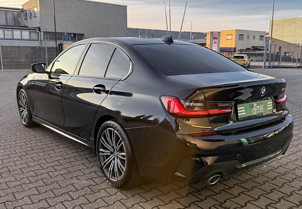 BMW 320i M Sport Live Cockp.Plus LED PDC