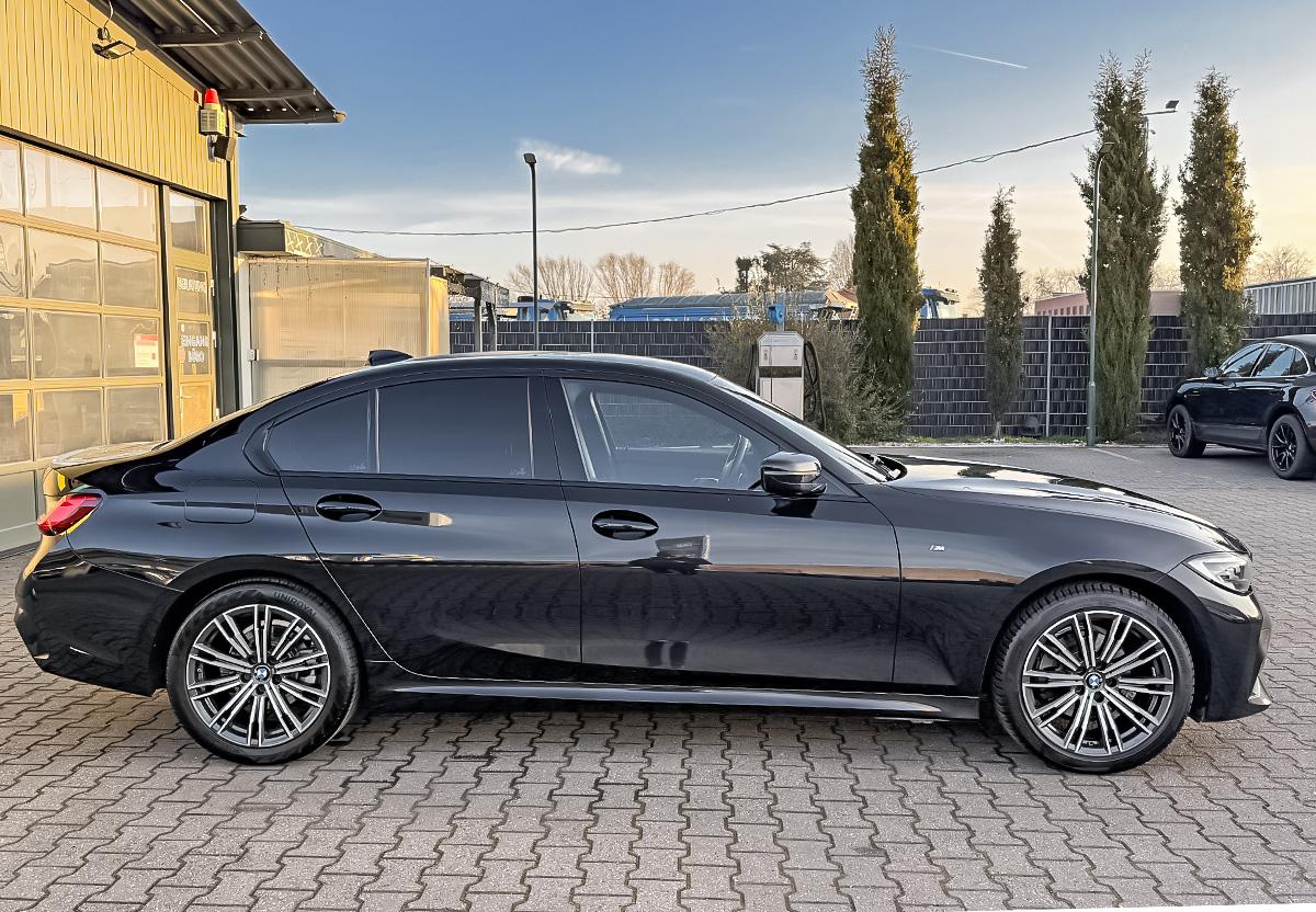 BMW 320i M Sport Live Cockp.Plus LED PDC