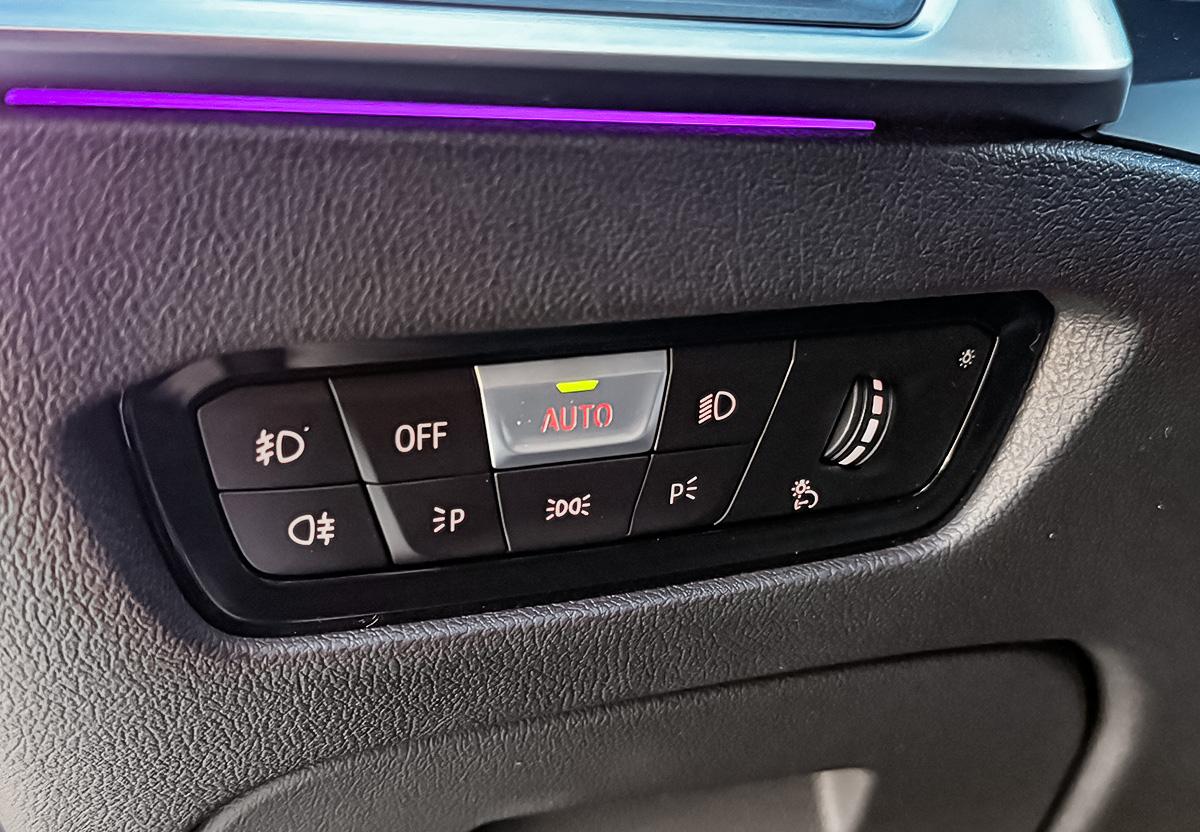 BMW 320i M Sport Live Cockp.Plus LED PDC