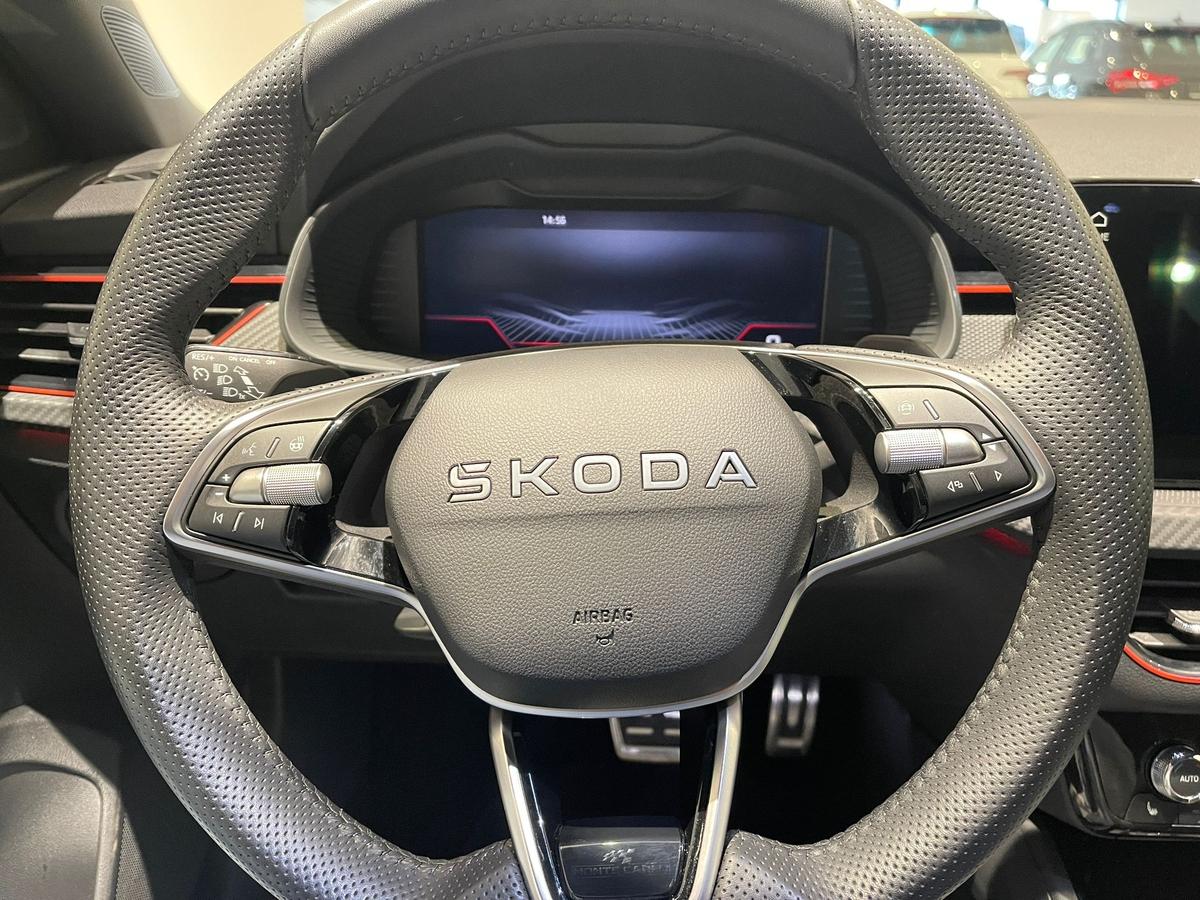 Skoda Scala 1,5 TSI Monte Carlo DSG AHK Garantie