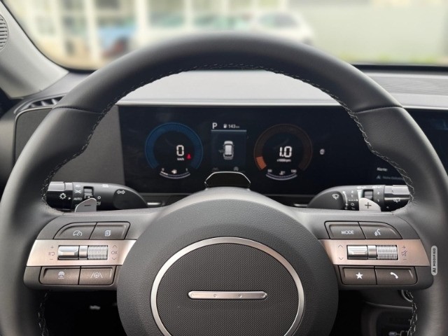 Hyundai KONA Select 2WD +KLIMA+PDC+RFK+NAVI+CARPLAY+UVM+