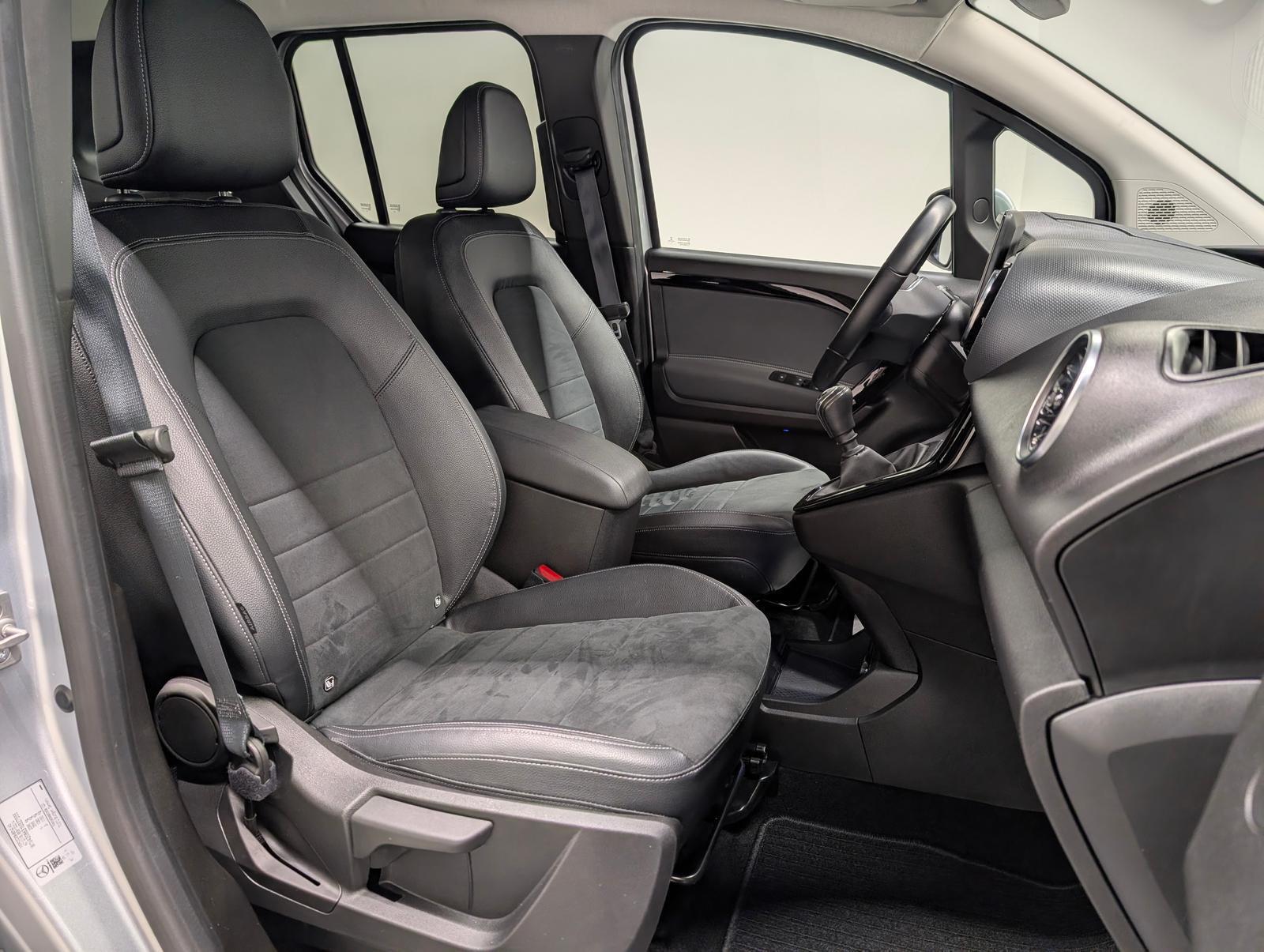 Mercedes-Benz T-Klasse Style Navi/Kam/SHZ/Tempomat/PDC