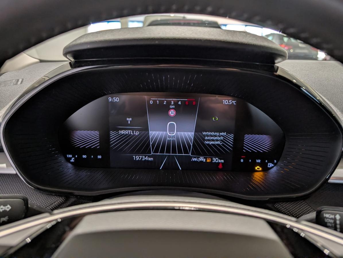 Skoda Fabia AHK 5J. Garantie SHZ PDC GRA