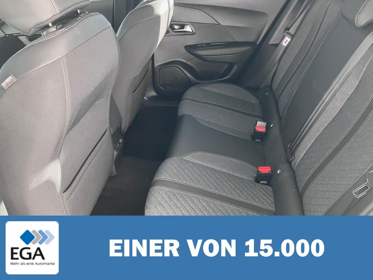 Peugeot 2008 Hybrid 145 Allure Automatik - Navi/ Sitzh./ Klimaaut./ 