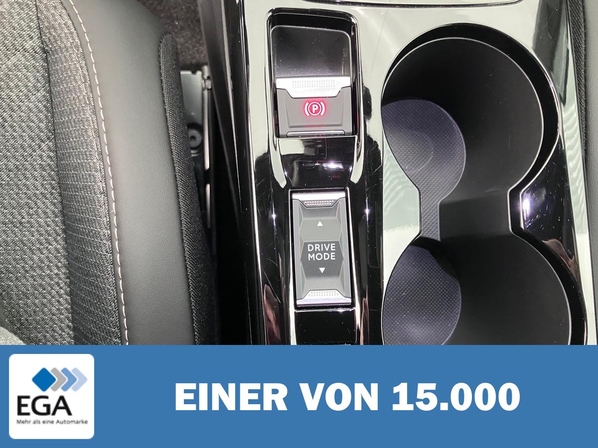 Peugeot 2008 Hybrid 145 Allure Automatik - Navi/ Sitzh./ Klimaaut./ 