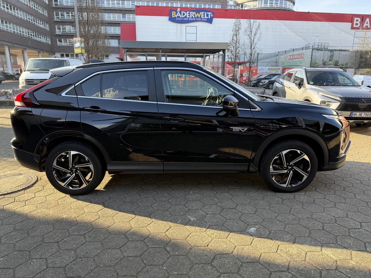 Mitsubishi Eclipse Cross PLUS 2.4 SDA mit Navi, Alu-Winterkompletträder