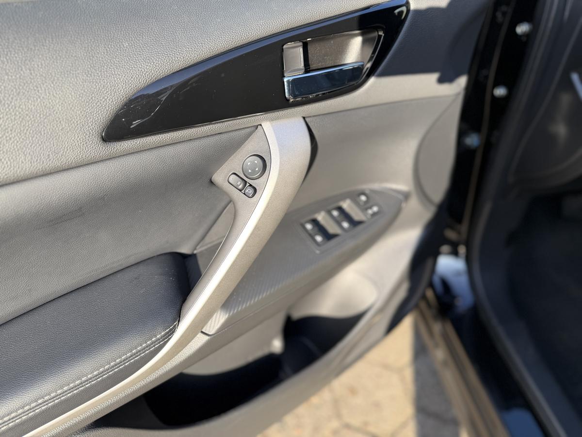 Mitsubishi Eclipse Cross PLUS 2.4 SDA mit Navi, Alu-Winterkompletträder