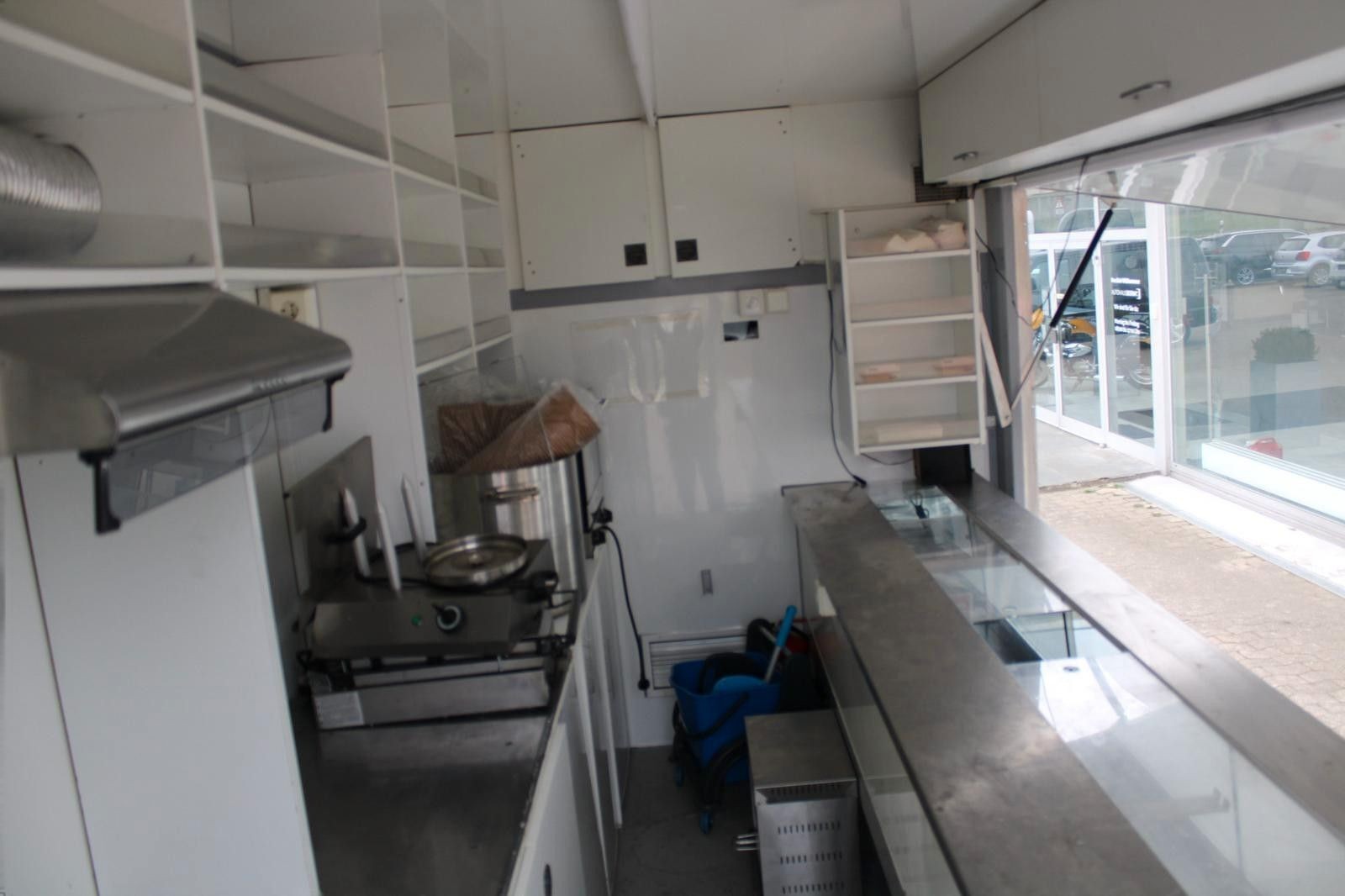 Mercedes-Benz Sprinter II Pritsche FOODTRUCK Verkaufsfahrzeug