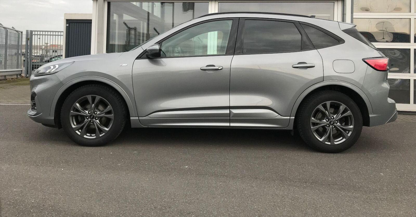 Ford Kuga Hybrid ST-Line X,Pano,B&O,WP,AHK,HeadUp